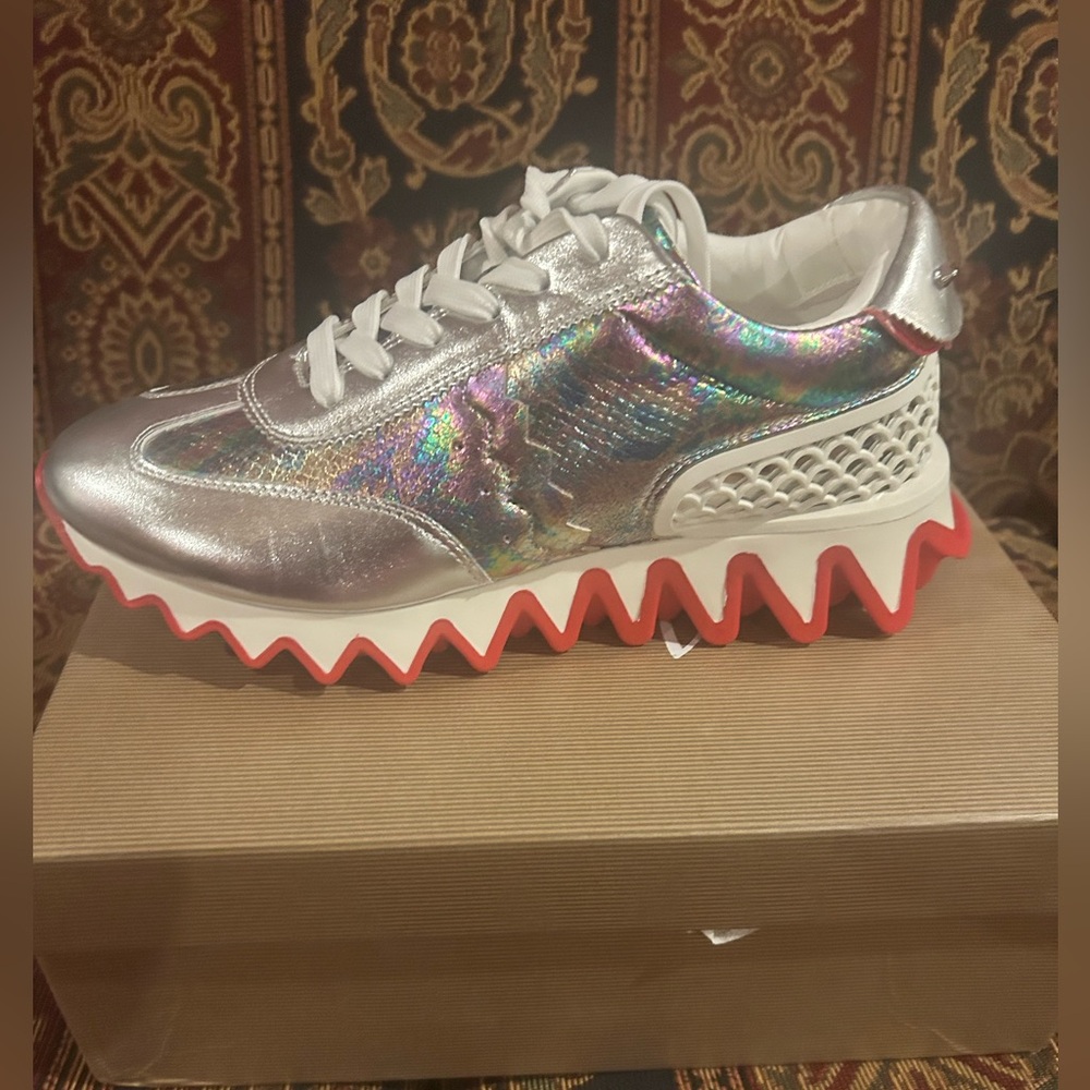 Silver Holographic Designer Imitate Sneakers